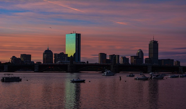 Affordable Emergency Garage Door Repairs in Boston