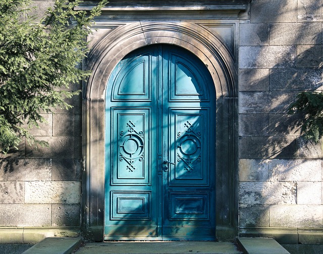 affordable-garage-door-services-boston-640x480-94296707.jpeg